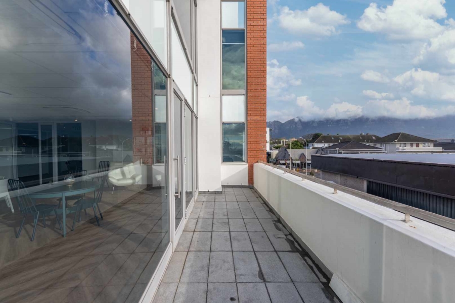 To Let Commercial Property for Rent in Kenilworth Western Cape